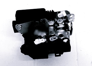 KAPI%20KİLİDİ%20ÖN%20SOL%20EGK140%20CLIO%20(01-10)%20ELEKTİRİKLİ%202FİŞLİ