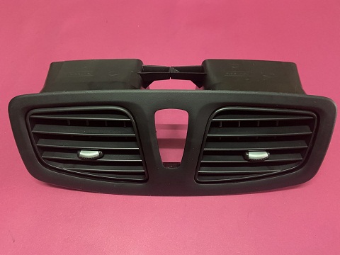 KALORİFER%20HAVALANDIRMA%20DİFÜZÖRÖ%20ORTA%20682600998R%20MEGANE%20III%20FLUENCE