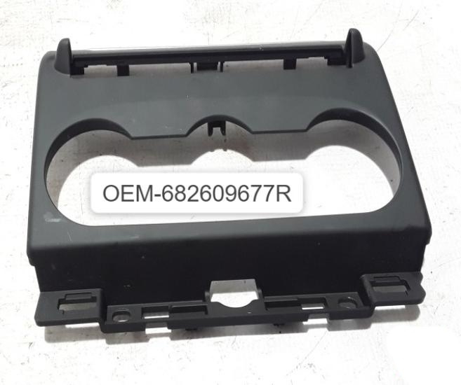 DİJİTAL%20KLİMA%20TEYP%20ÇERÇEVESİ%20682609677R%20CLIO%20V