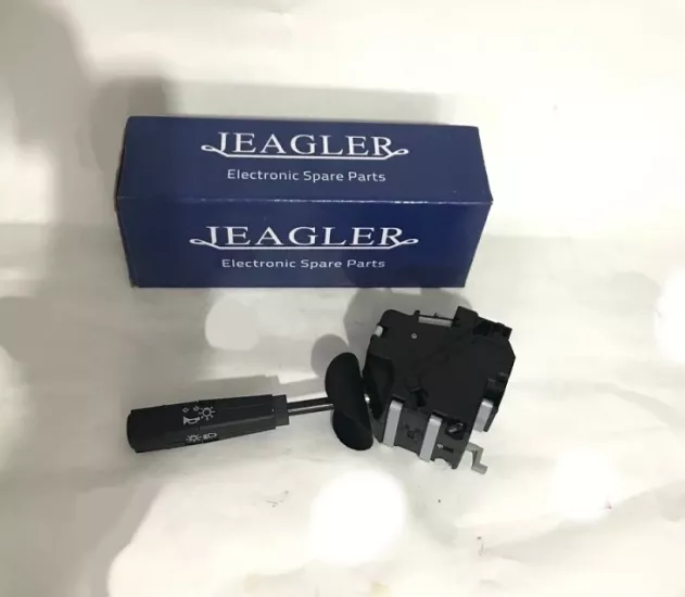 JEAGLER-402 Far ve Sinyal Kumanda Kolu Renault 9