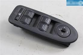 MCAR-AN-318 Sol Ön Cam Anahtarı Ford Focus