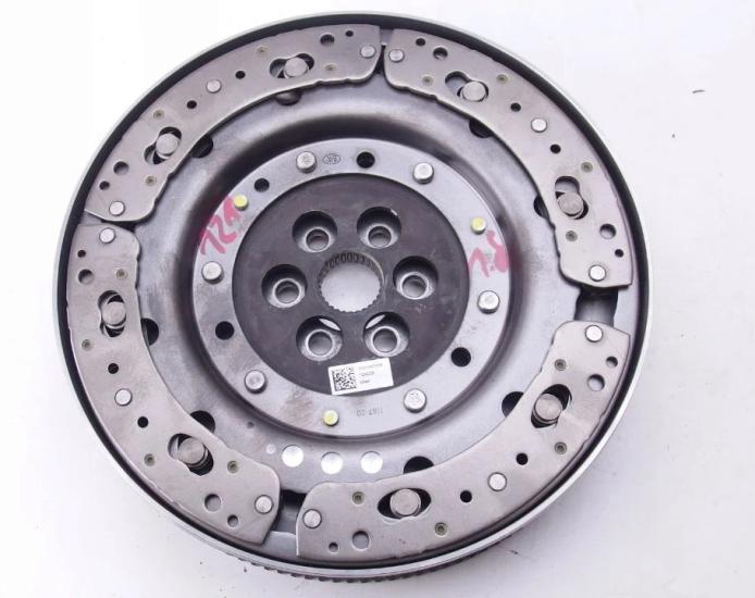 OEM-123003089R Volant Renault Megane IV