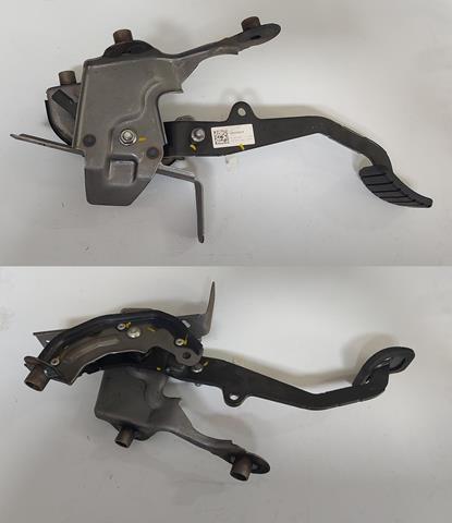 OEM-465033381R Debriyaj Pedalı Komple