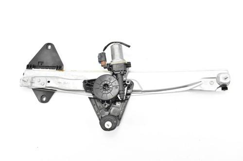 OEM-807217352R Ön Cam Krikosu Dacia Sandero