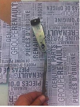 OEM-8200197752 Kapı Gergisi Bagaj
