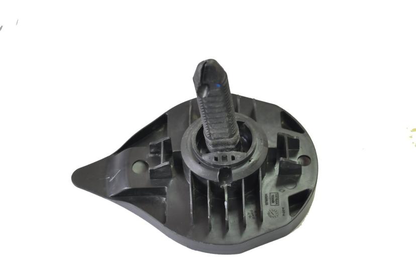 OEM-8200551279 Stepne Lastik Tespit Sportu