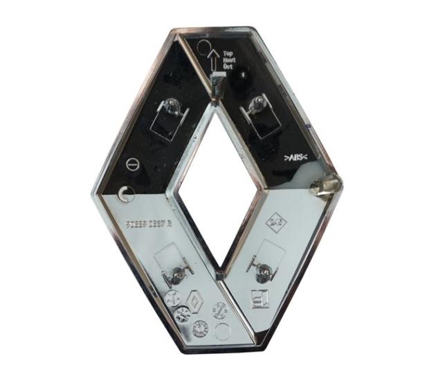 OEM-908890837 Bagaj Arması Renault Clio IV