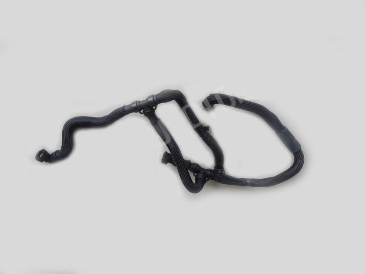 OEM-924002715R Kalorıfer Su Hortumu